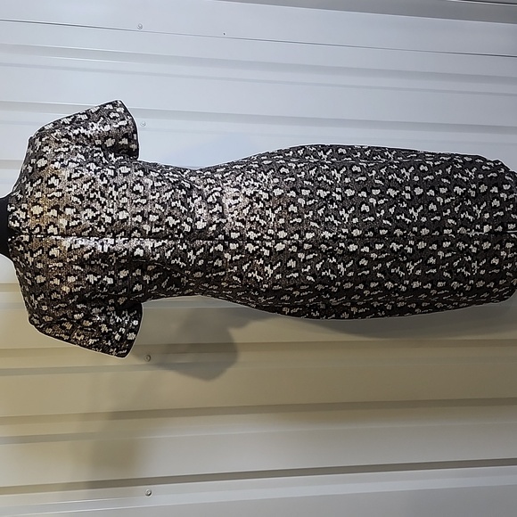 Badgley Mischka Womens Lainey Leopard Sequin Cocktail Midi Dress Size 6 EUC - Picture 2 of 9